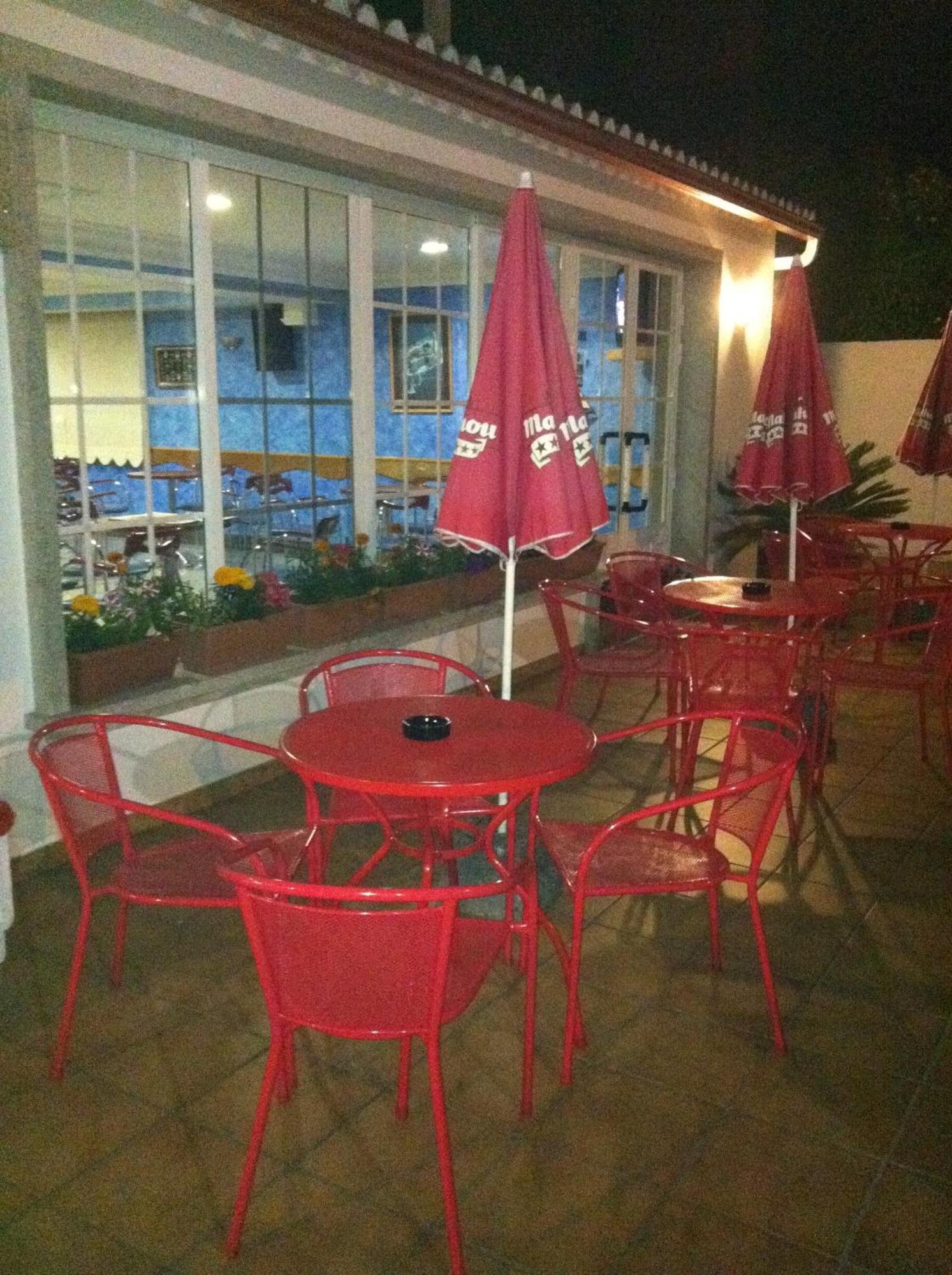 Hotel Pipo Sanxenxo Buitenkant foto