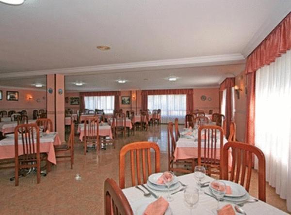 Hotel Pipo Sanxenxo Buitenkant foto