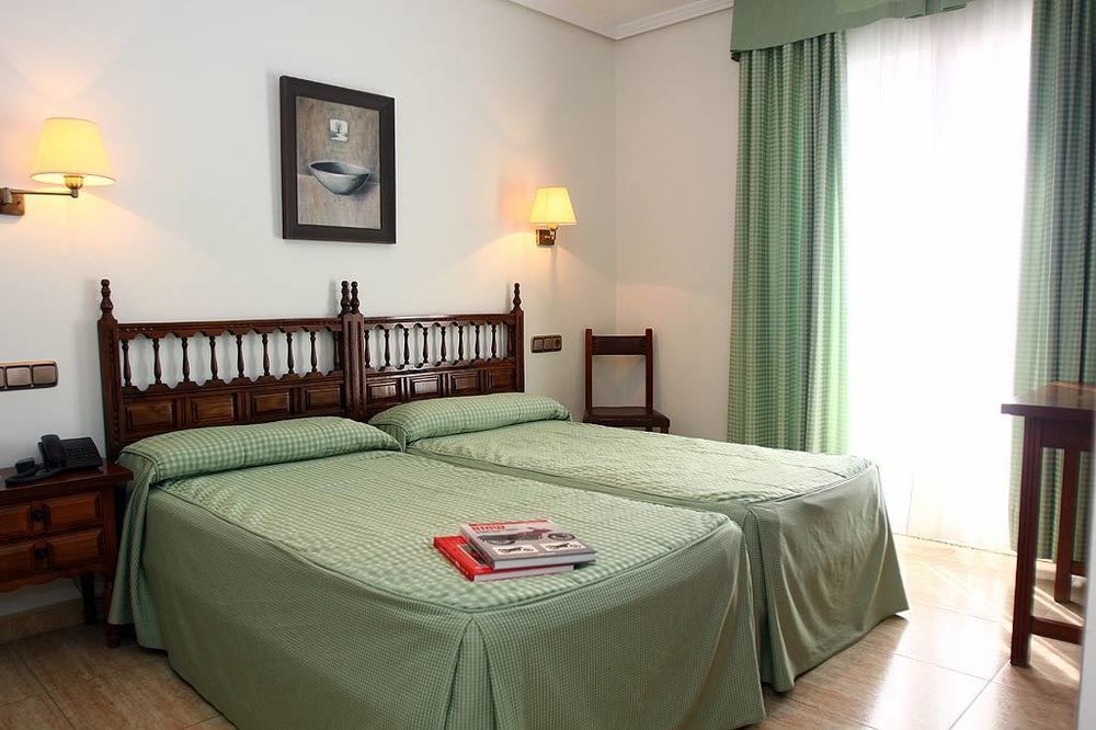 Hotel Pipo Sanxenxo Buitenkant foto